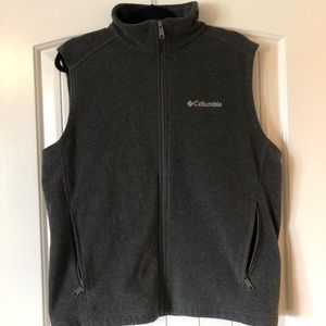 Columbia Fleece Vest Size M (Men’s Fit)